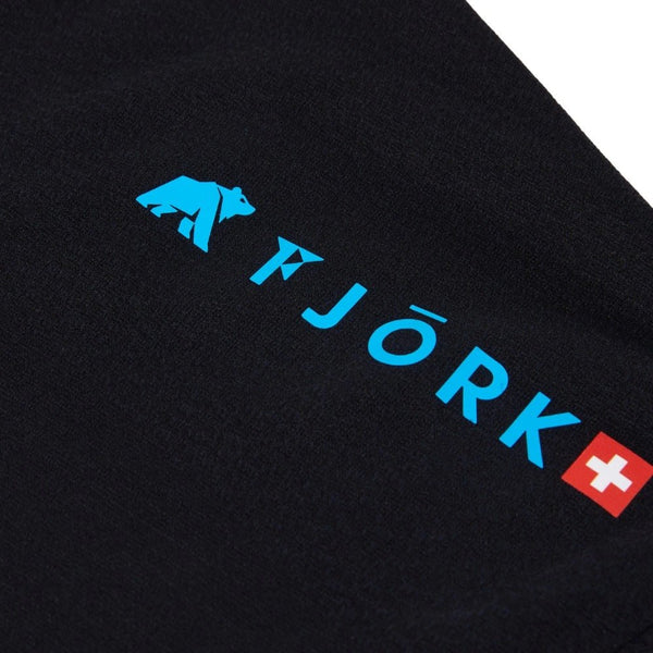 High - Performance T-Shirt Men– FJORKTec - FJORK Merino 🌍 - Black logo blue - T-shirt