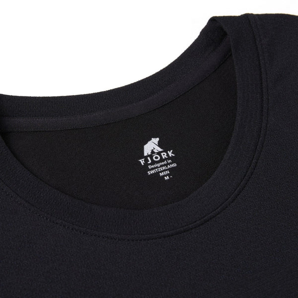 High - Performance T-Shirt Men– FJORKTec - FJORK Merino 🌍 - Black logo white - T-shirt