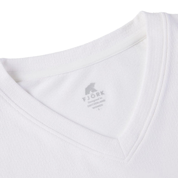 High - Performance T-Shirt Women– FJORKTec - FJORK Merino 🌍 - White logo black - T-shirt